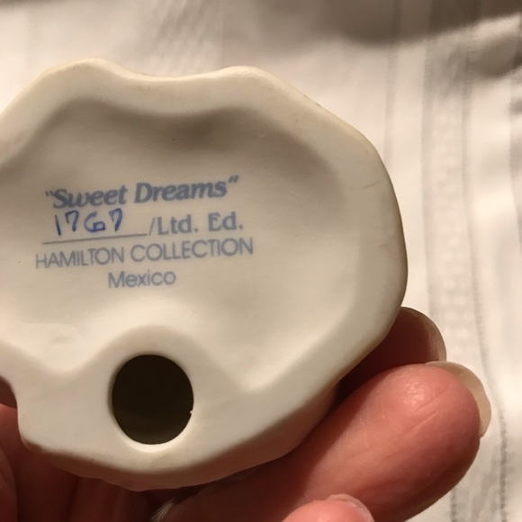 Hamilton Collection - Picture 3 of 3